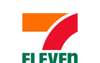 7-Eleven Singapore unveils its new Foodbar hot food counter in store