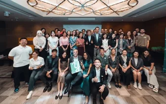 Yindii Eco-Brand Awards ceremony at Grand Hyatt Singapore with government officials and F&B brands